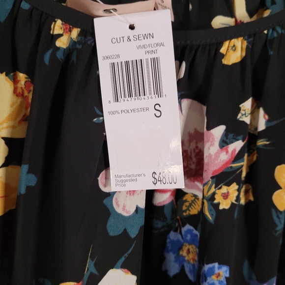 Philosophy Republic Clothing Flutter Raglan Sleeve Blouse | Business Casual Top - Picture 9 of 16